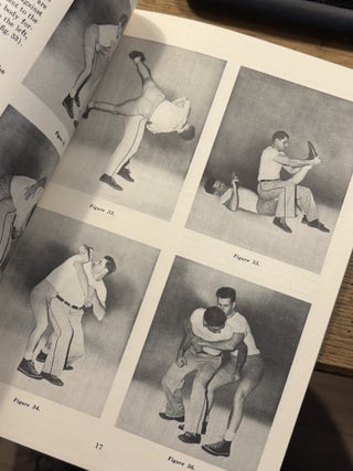 Defensive Tactics. A Handbook for Law Enforcement Officers.