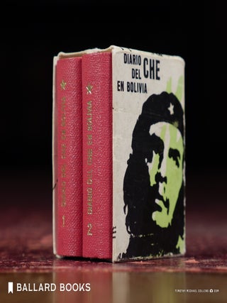 Item #9276 Diario Del Che En Bolivia (2 volume set)(miniature)(Spanish language). Che Guevera